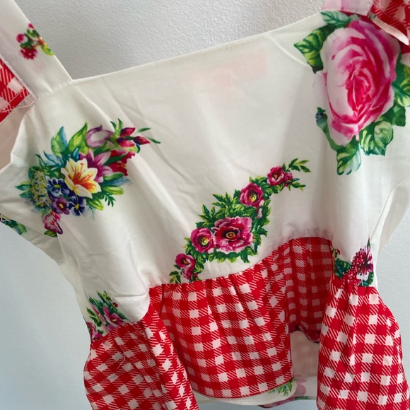 Flirty summer gingham top - Picture 3 of 5